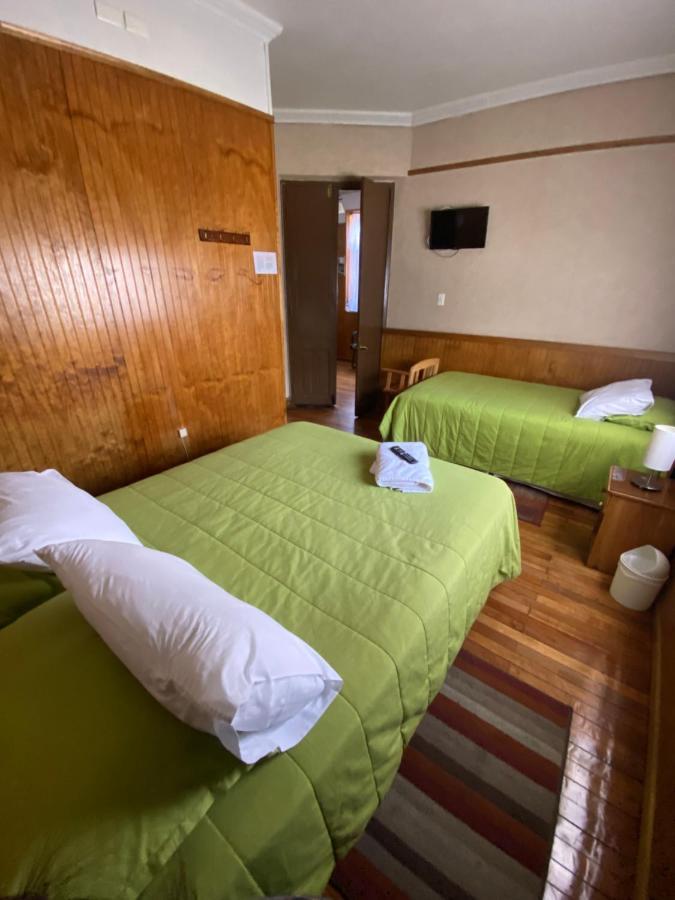 Hostal Chalet Las Violetas Punta Arenas Ngoại thất bức ảnh